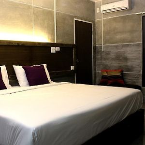Camera standard con letto king size